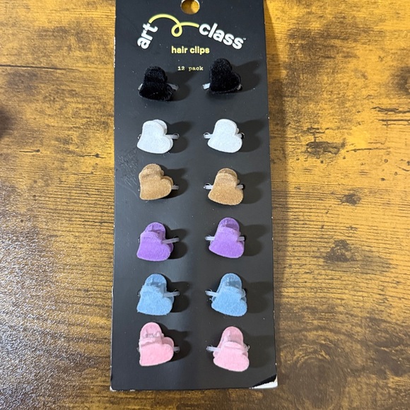 Hair Clips. 2 sets. - Picture 3 of 5